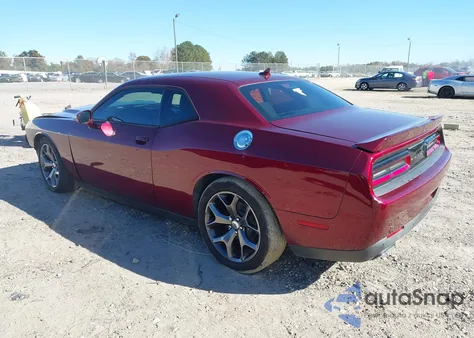 2017 Dodge Challenger Sxt z USA, uszkodzony, nr VIN 2C3CDZAG6HH580853